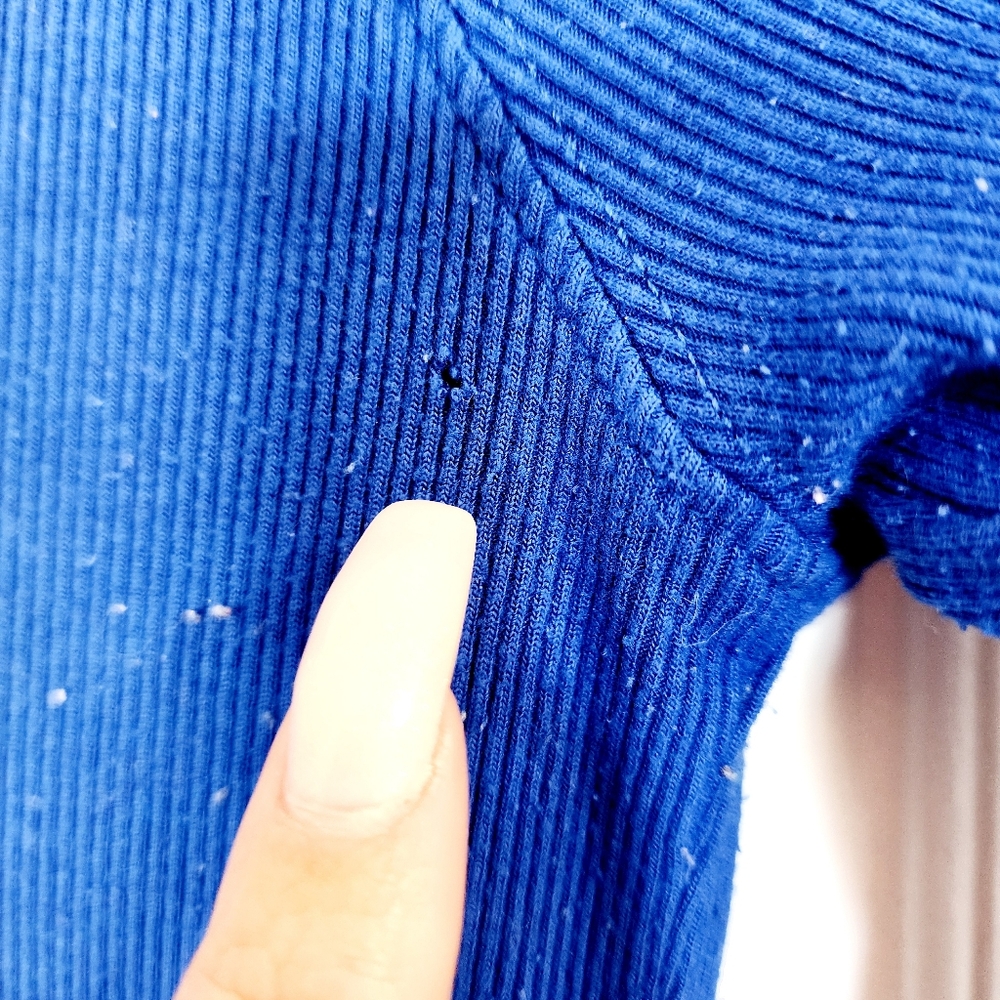 Bebe | Swarovski Logo Long Sleeve Top - Picture 4 of 5
